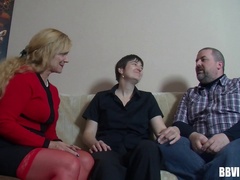 German mature couple invites a granny for a salacious threesome