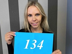 Good glamorous blonde Florane Russell opened her puss for a big cock