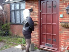 Busty mature got into hardcore sexual intercourse with sales agent