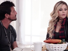 Turned on hot MILF Sovereign Syre is ready to lure dude as she is eager to be fucked