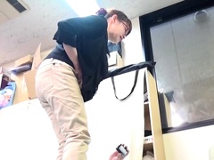 Japan ho pees her pants