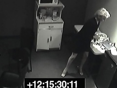 Slut pisses in lunch