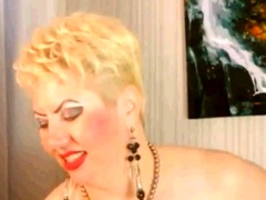 Posh and her hot ass