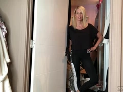 Kinky svelte blonde Jessica Drake shows off how she gets ready for work